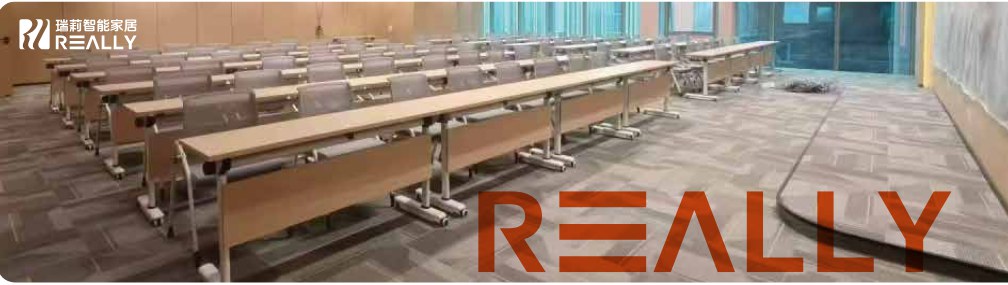 Training room furnished with Ruili folding tables and chairs